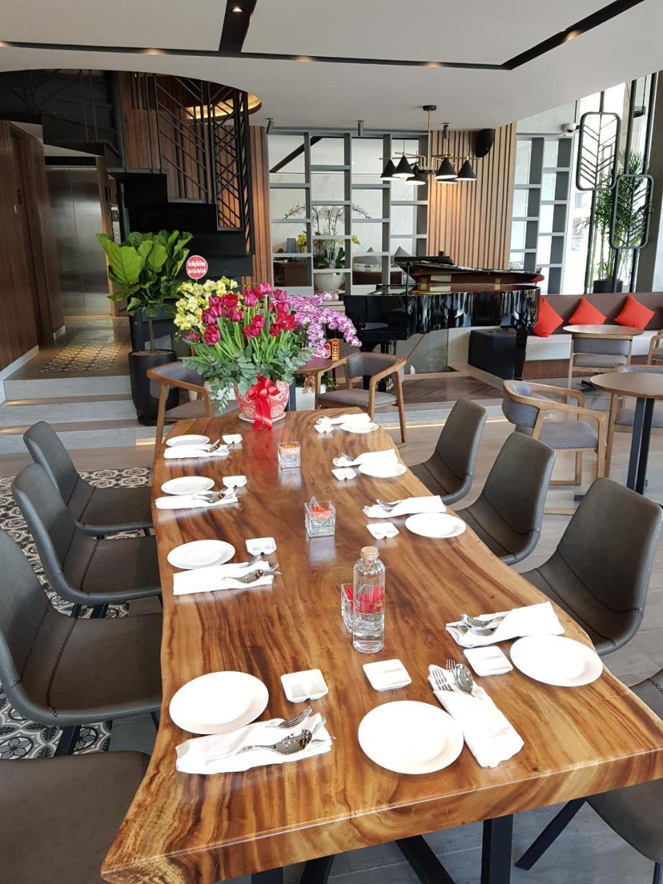 Orchid Boutique Hotel & Apartment Ho Chi Minh City Exterior photo